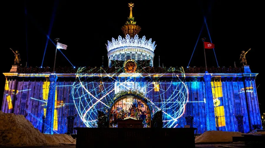 “Constructivism” mapping show — photo 5